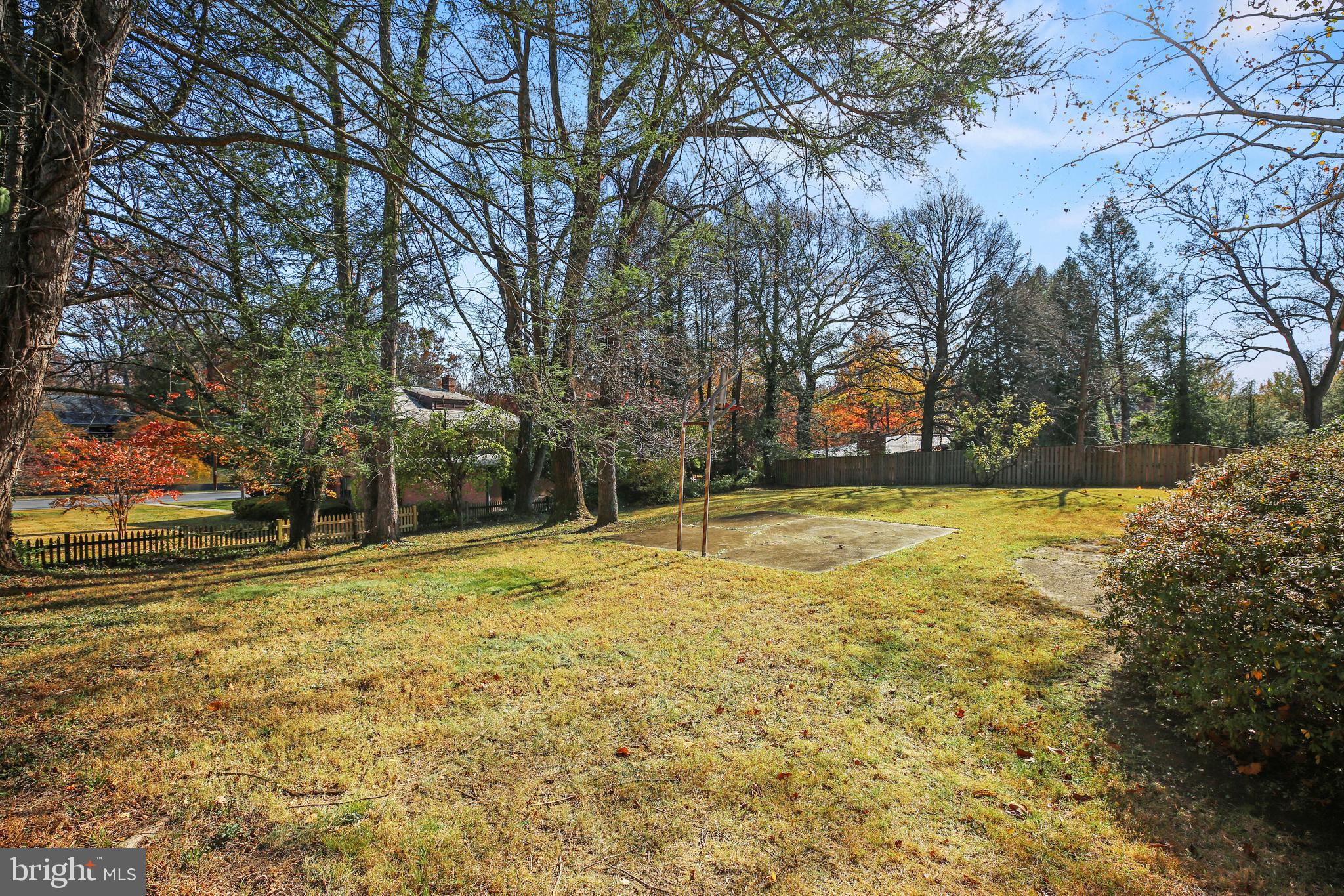 1776 Sycamore Street Northwest Washington, DC 20012 - Photo 35 of 46