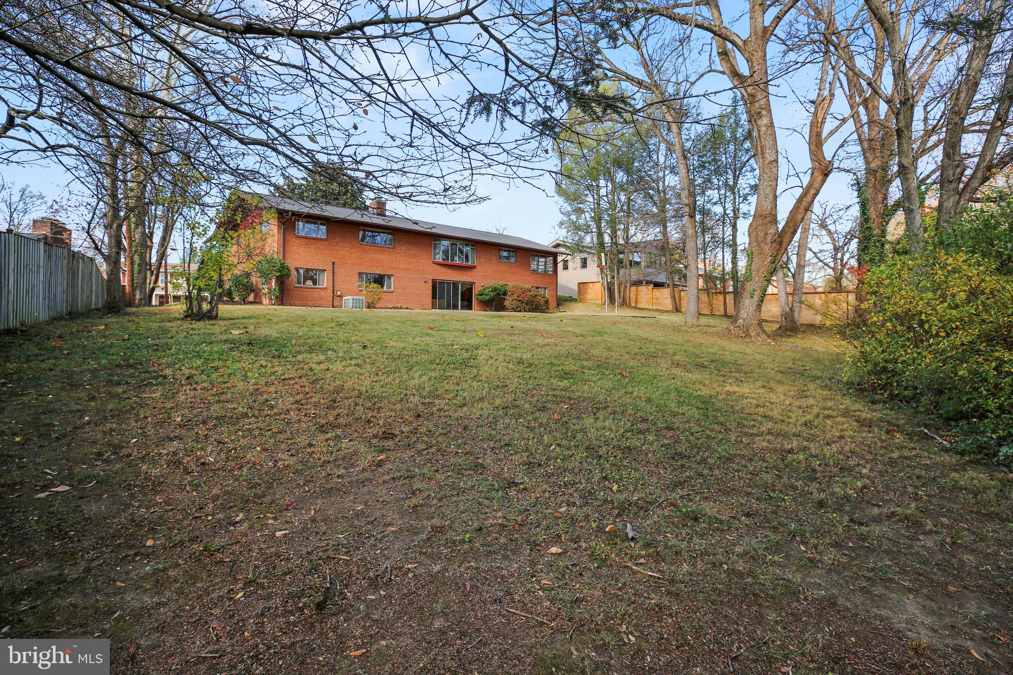 1776 Sycamore Street Northwest Washington, DC 20012 - Photo 36 of 46