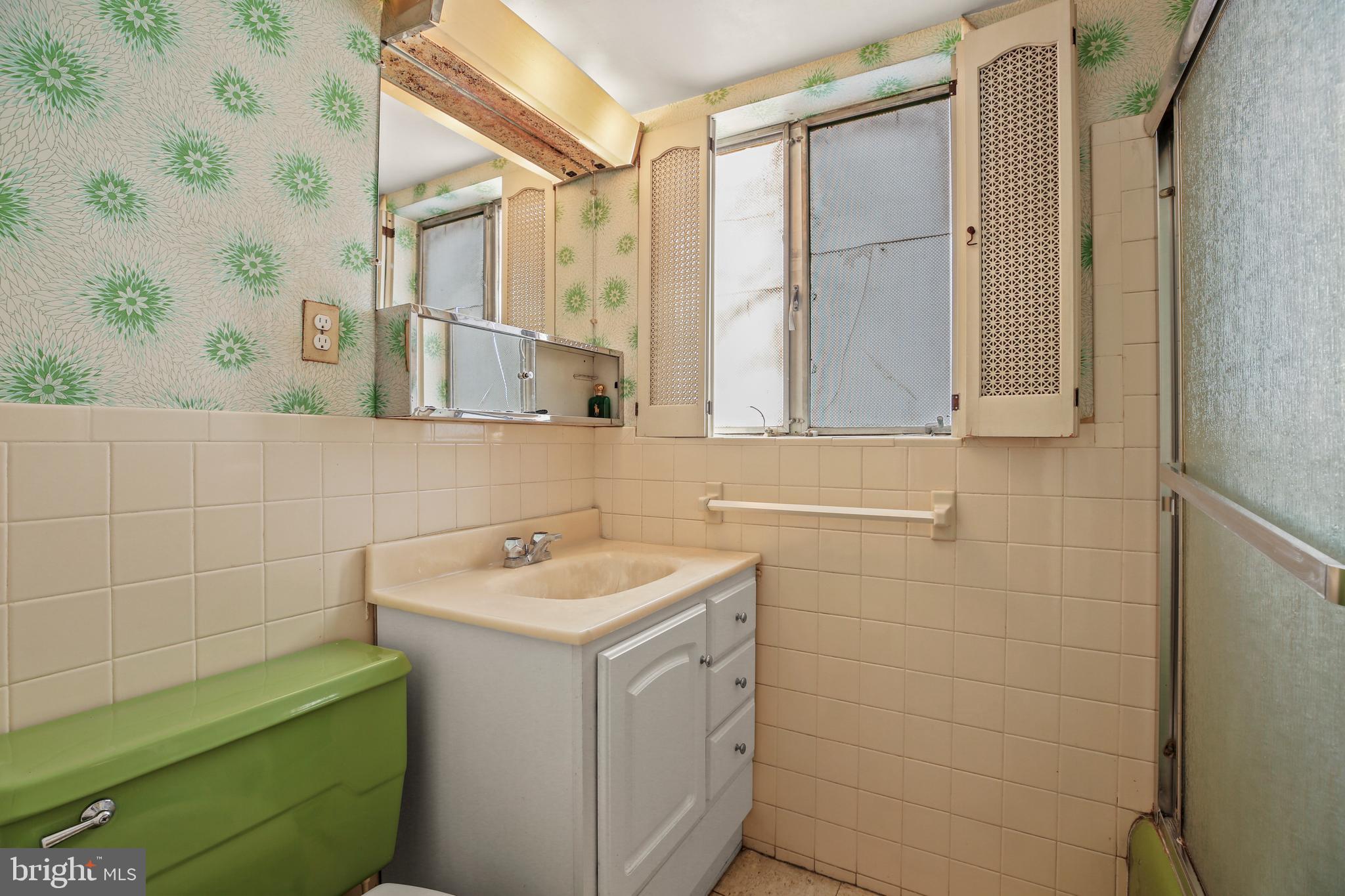 1776 Sycamore Street Northwest Washington, DC 20012 - Photo 44 of 46