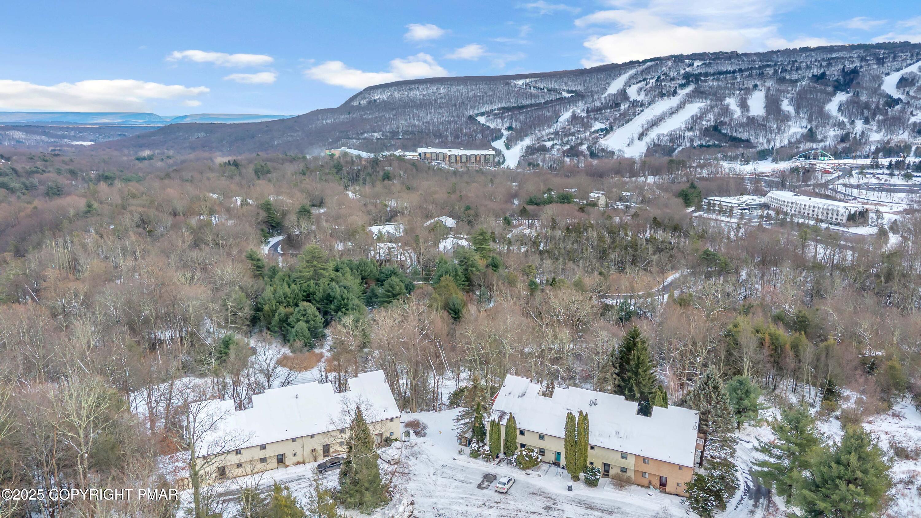 1126 Incline Village East Tannersville, PA 18372 - Photo 33 of 37 a view of a city with mountain