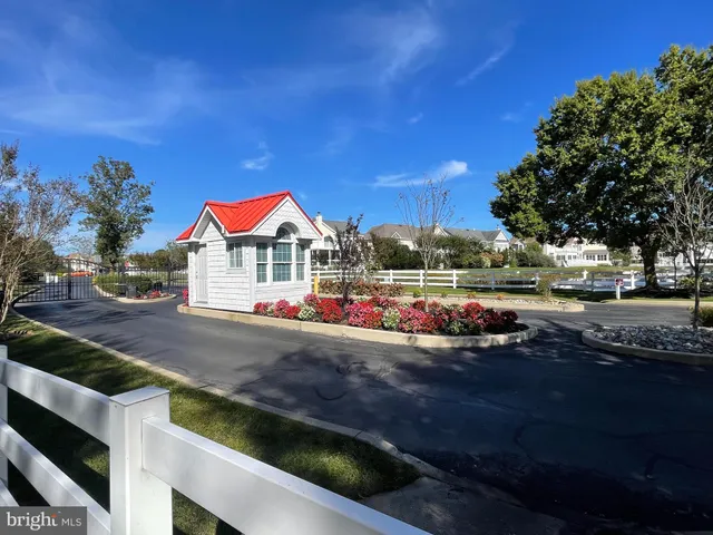 $989,000 | 38384 Virginia Drive, Bethany Beach, DE 19930