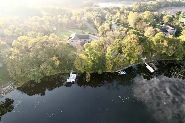 $729,900 | 18850 Koetter Lake Drive, Richmond, MN 56368