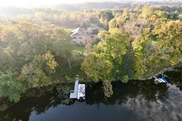 $729,900 | 18850 Koetter Lake Drive, Richmond, MN 56368