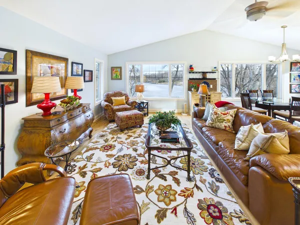 $729,900 | 18850 Koetter Lake Drive, Richmond, MN 56368