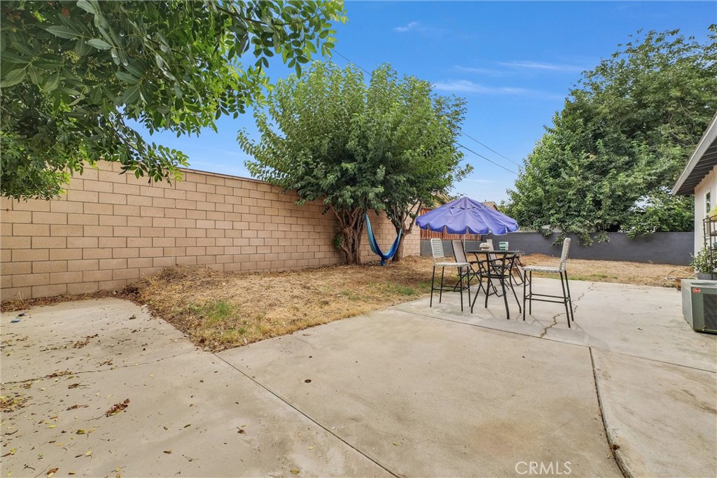 3625 Ross Street Riverside, CA 92503 - Photo 25 of 29 a view of an outdoor space with seating