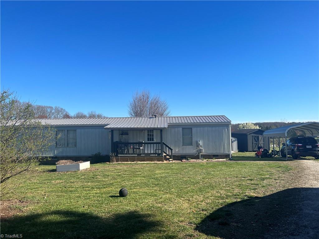 422 Pratt Road Dobson, NC 27017 - Photo 1 of 14 Gallery Image 1