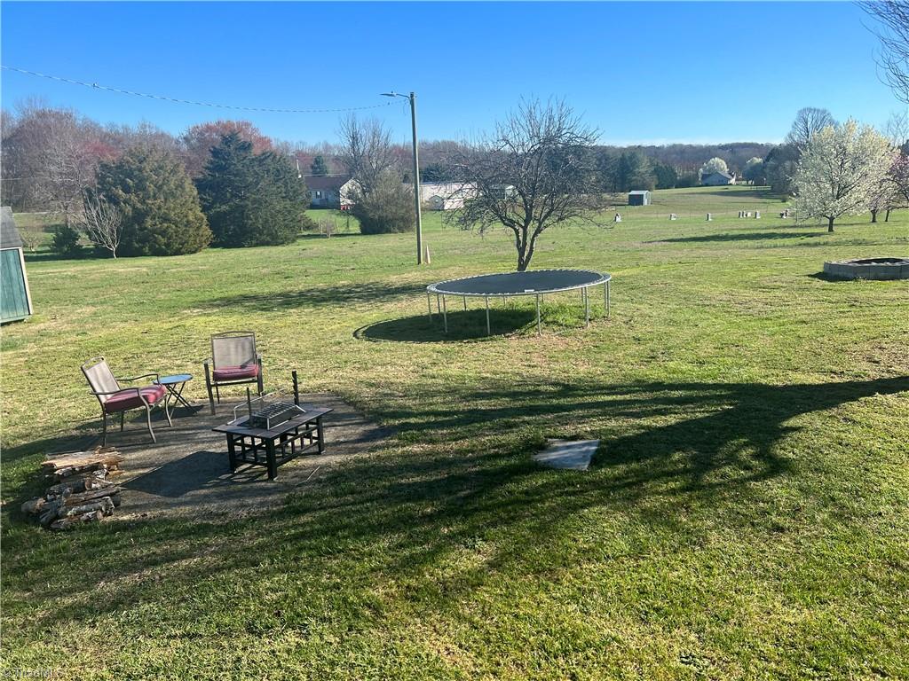 422 Pratt Road Dobson, NC 27017 - Photo 13 of 14 Gallery Image 13