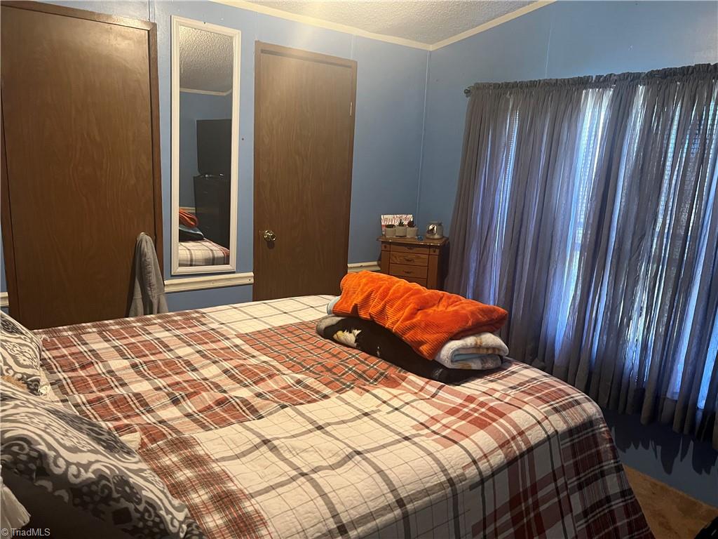 422 Pratt Road Dobson, NC 27017 - Photo 9 of 14 Gallery Image 9