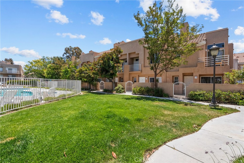 25511 Schubert Circle, Unit 142B Stevenson Ranch, CA 91381 - Photo 36 of 47