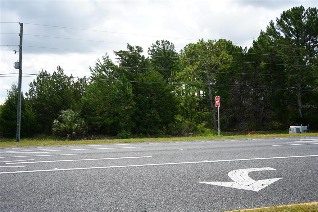 18284 Commercial Way Weeki Wachee, FL 34614 - Photo 4 of 7