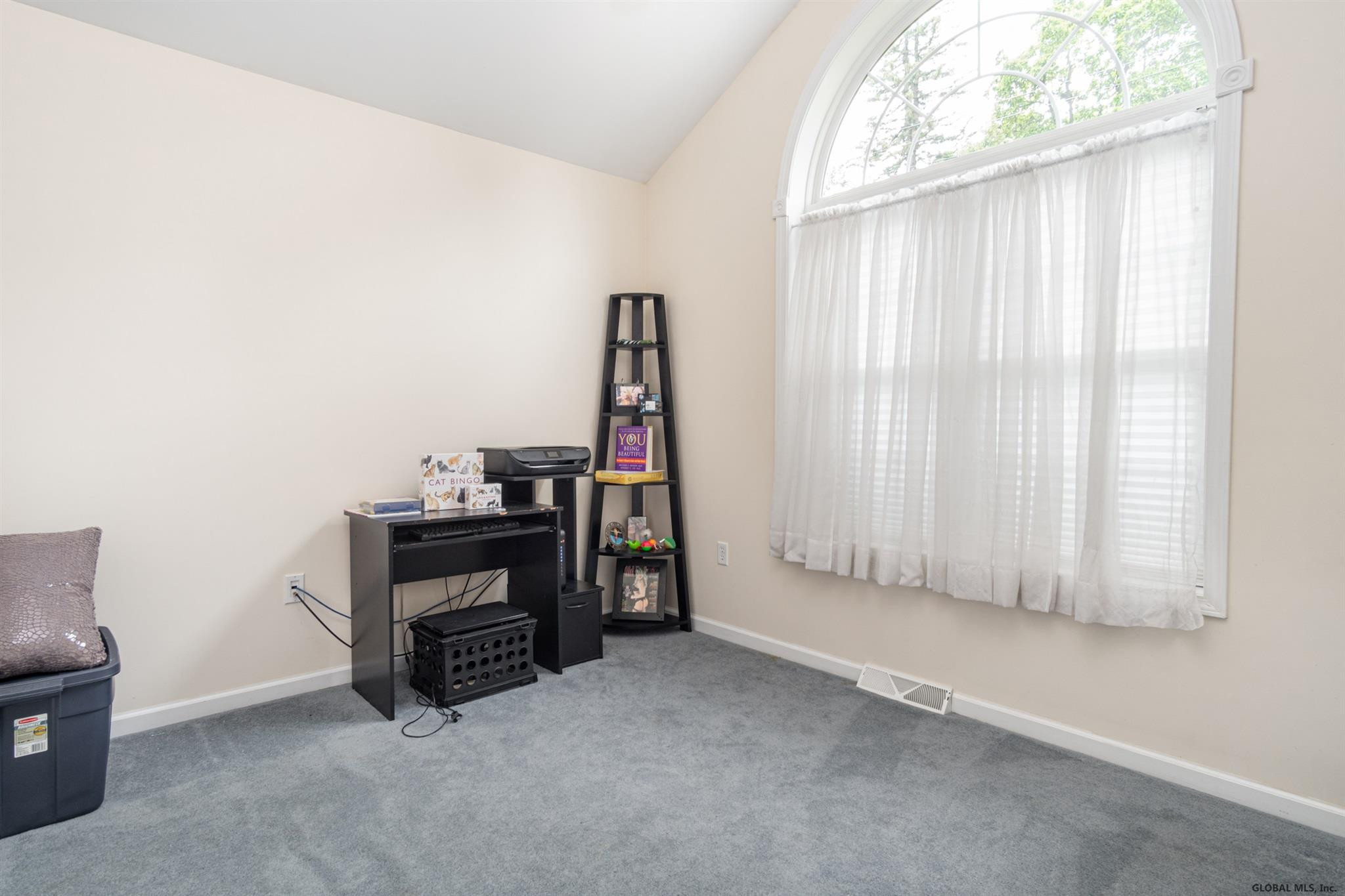 317 East Campbell Road Rotterdam, NY 12303 - Photo 8 of 33 Photo 8