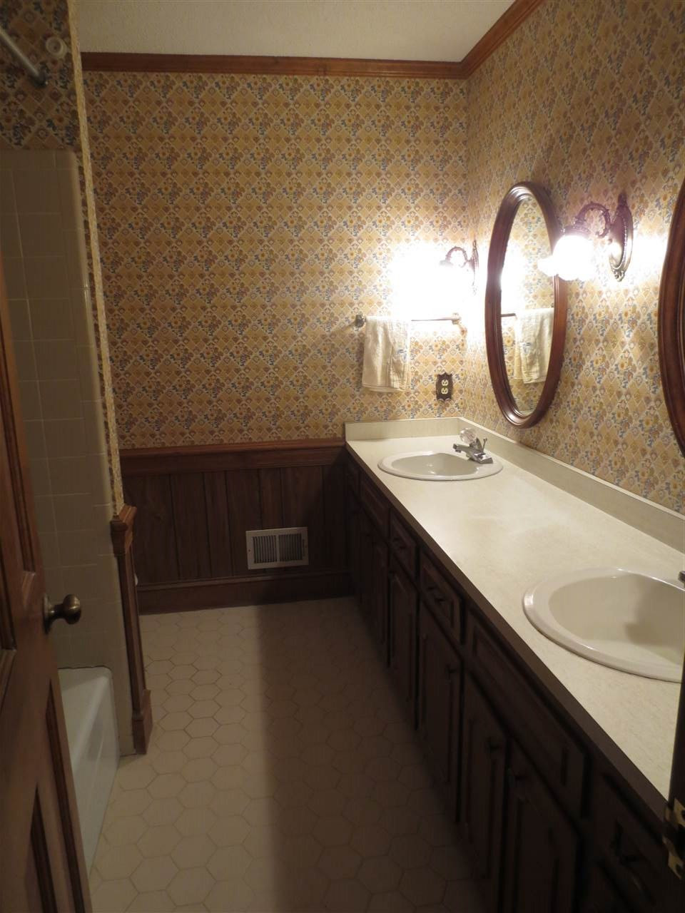5700 Castlebrook Drive Raleigh, NC 27604 - Photo 24 of 29 Photo 24