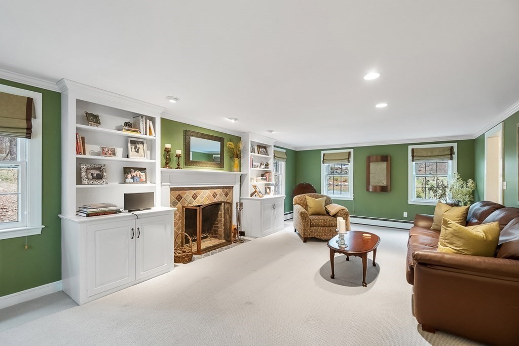 6 Joseph Reed Lane Acton, MA 01720 - Photo 11 of 38 Gallery Image 11
