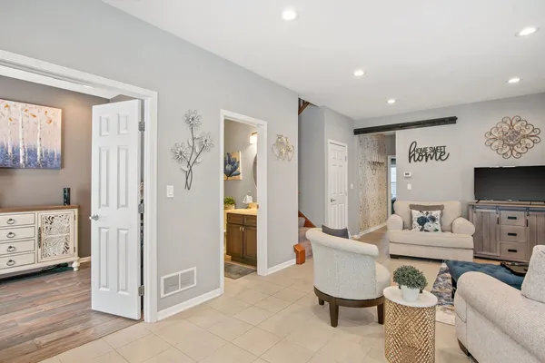 $424,900 | N454 Dooley Drive, Geneva, IL 60134