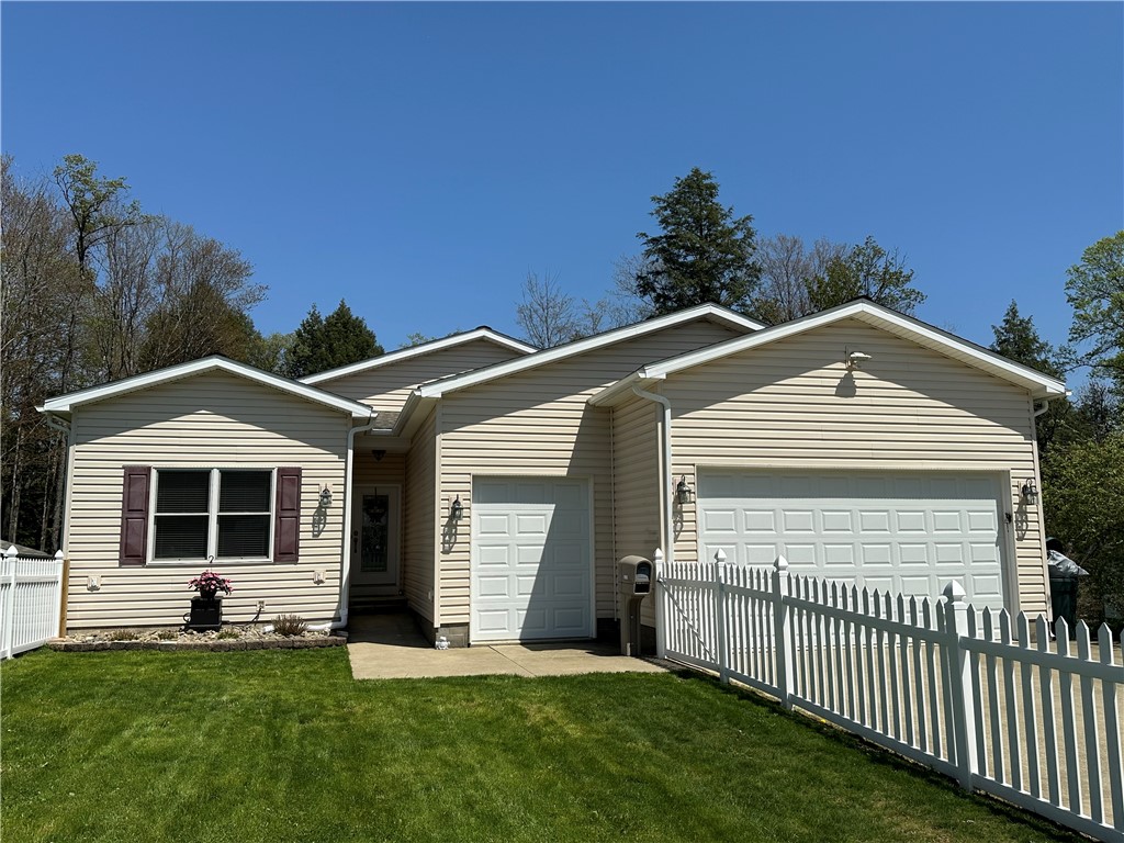 910 Welsh Street Kane, PA 16735 - Photo 2 of 44