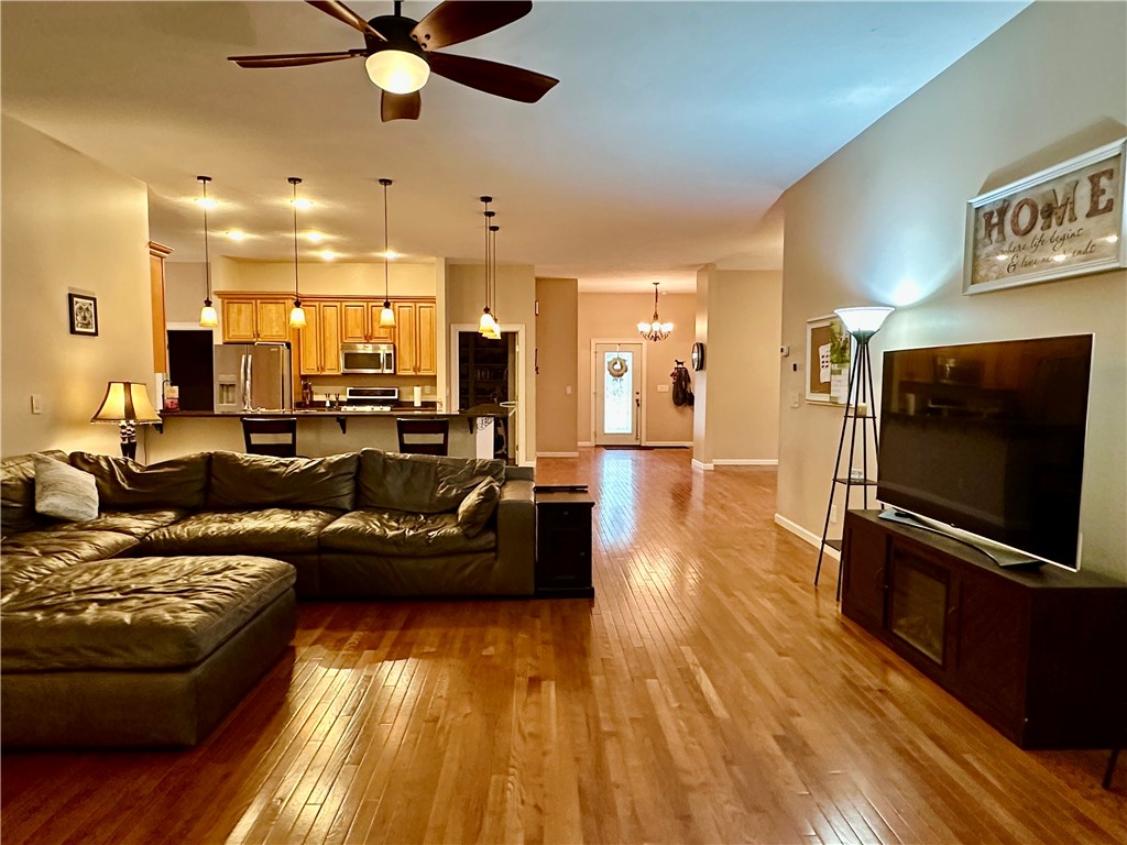 910 Welsh Street Kane, PA 16735 - Photo 9 of 44