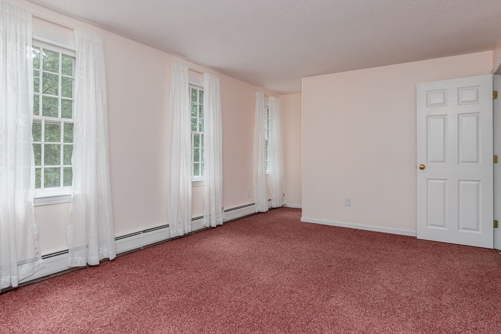 551 Old Dunstable Road Groton, MA 01450 - Photo 21 of 36
