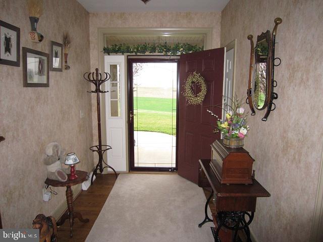 137 East Hernley Road Manheim, PA 17545 - Photo 9 of 19