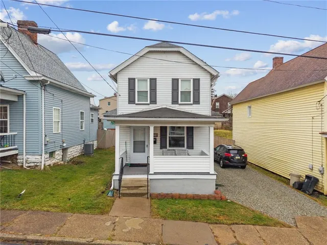 $190,000 | 414 Guy Street, Jeannette, PA 15644