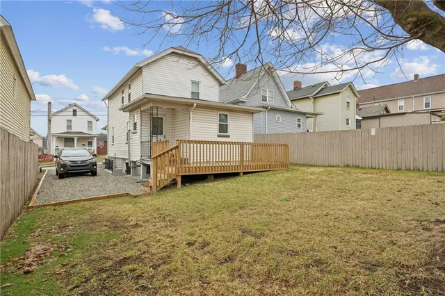 $190,000 | 414 Guy Street, Jeannette, PA 15644