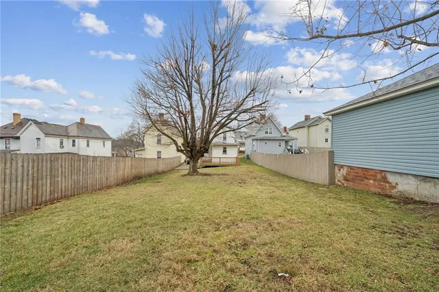 $190,000 | 414 Guy Street, Jeannette, PA 15644