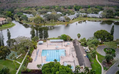 $279,000 | 3993 Carambola Circle North, Unit 2998, Coconut Creek, FL 33066