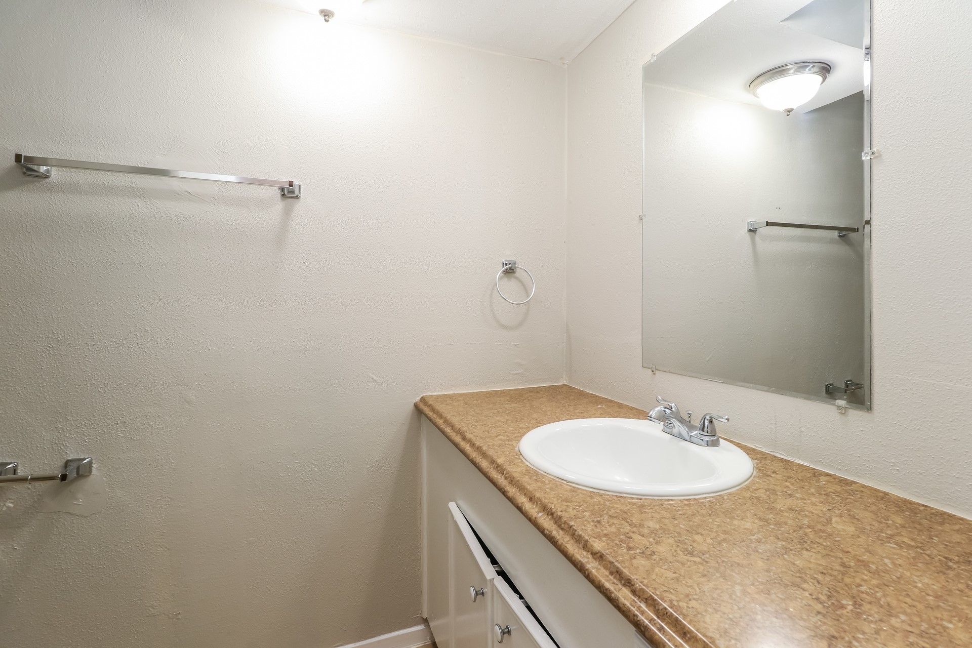 4439 Algernon Drive Spring, TX 77373 - Photo 12 of 15
