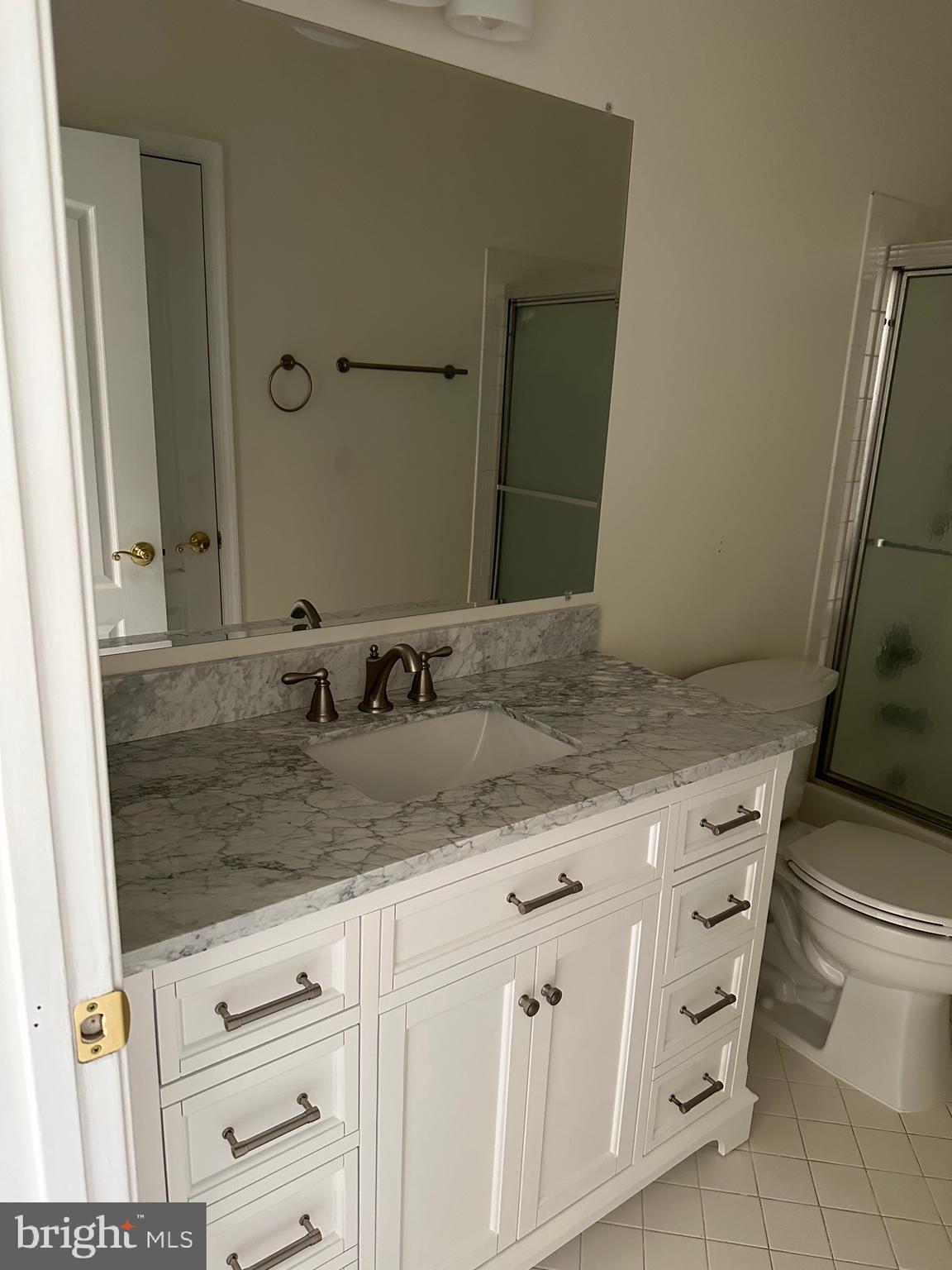 929 Jubal Way Frederick, MD 21701 - Photo 12 of 20 UL Hall Bath