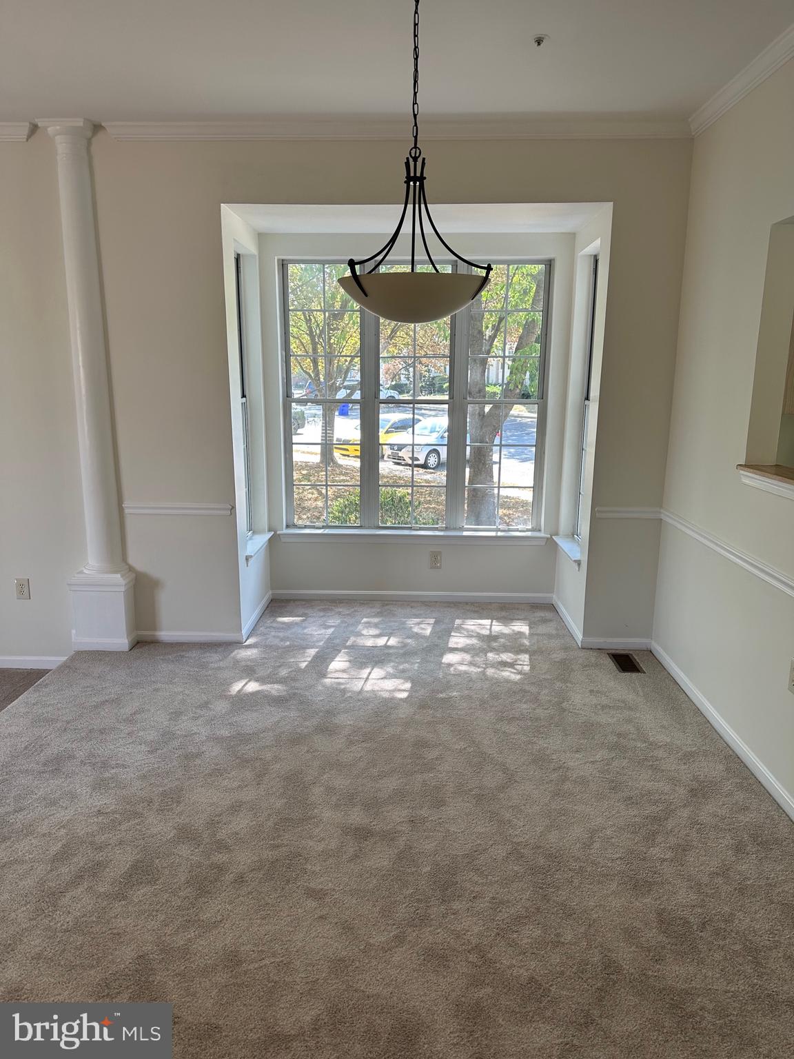 929 Jubal Way Frederick, MD 21701 - Photo 4 of 20 Dinning Room with Box Window