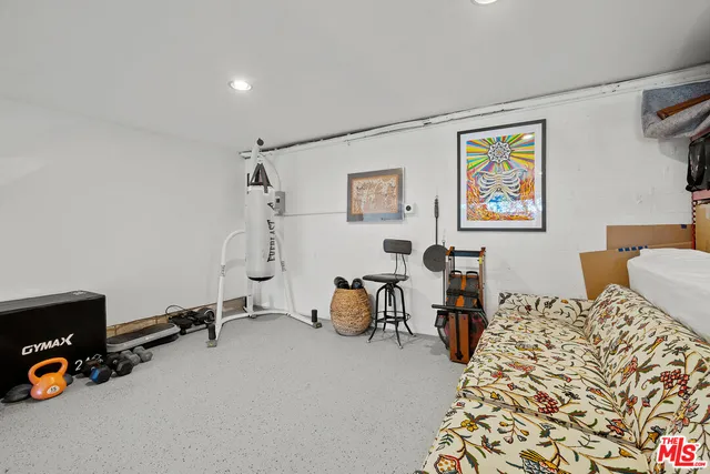 $8,800 | 20784 Medley Lane, Topanga, CA 90290