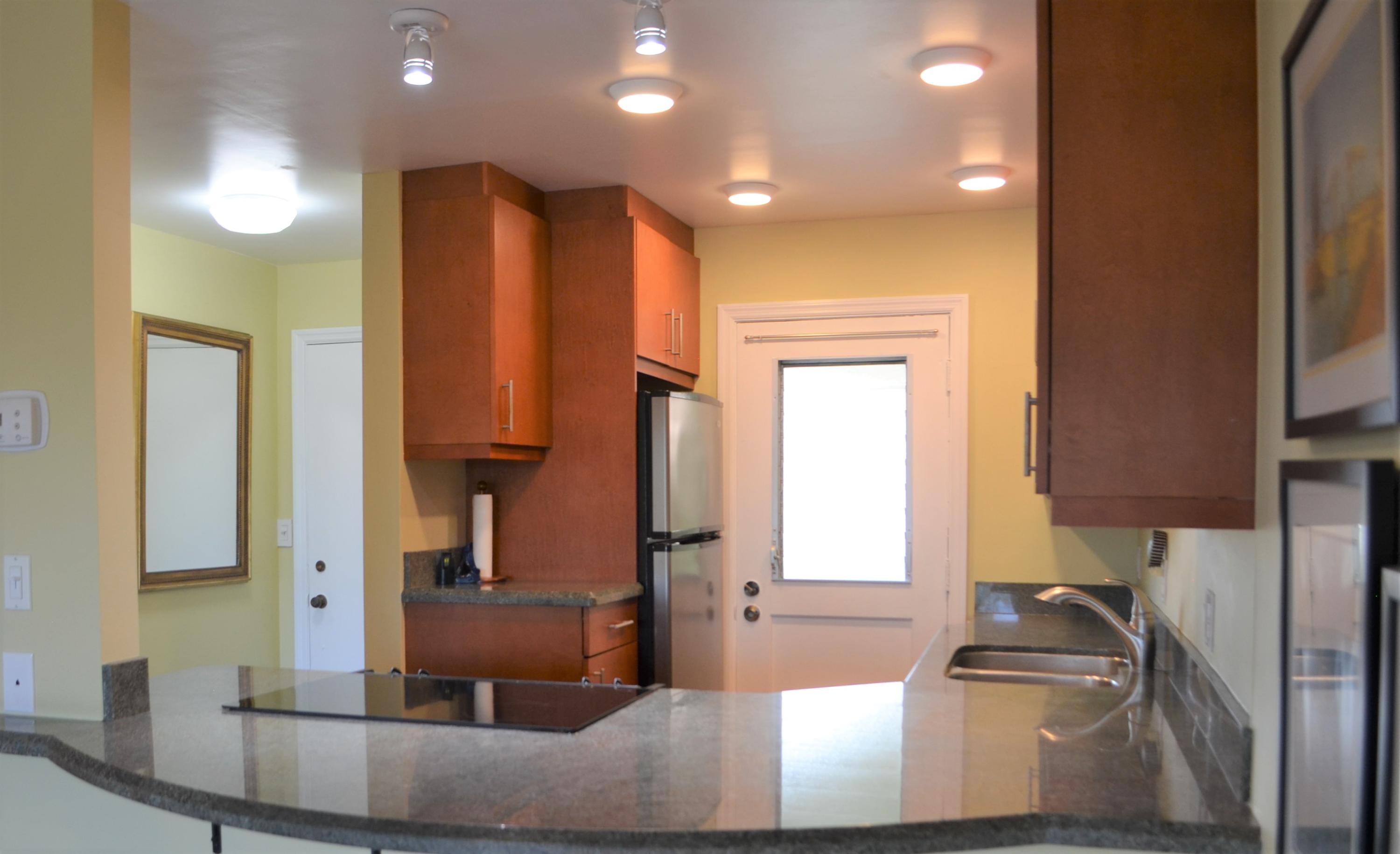 5701 Northwest 2nd Avenue, Unit 2070 Boca Raton, FL 33487 - Photo 3 of 26 Whole Kitchen