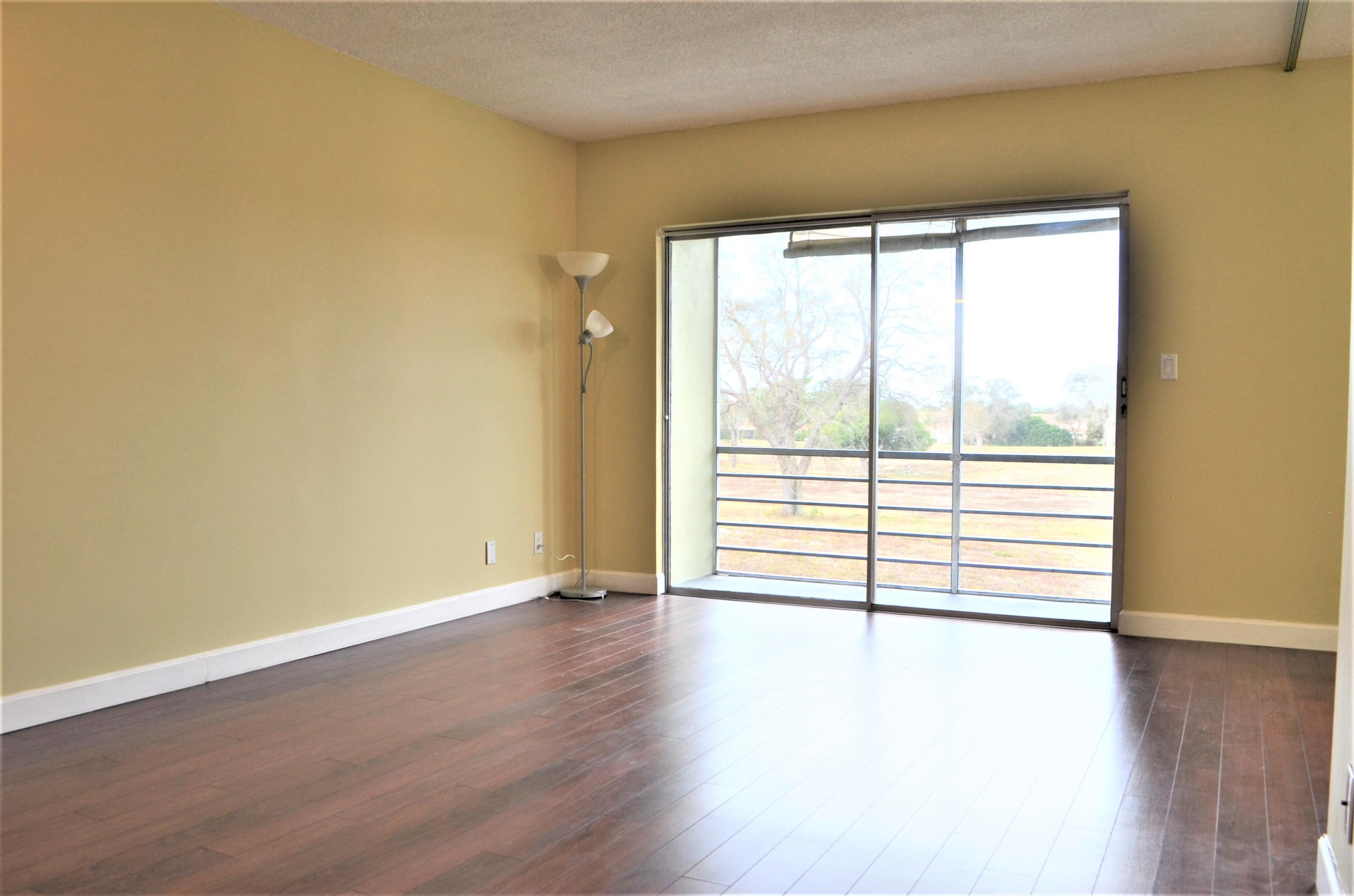 5701 Northwest 2nd Avenue, Unit 2070 Boca Raton, FL 33487 - Photo 7 of 26 Living Room