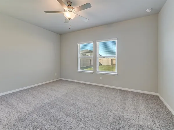 $2,350 | 109 Capella Way, Hutto, TX 78634