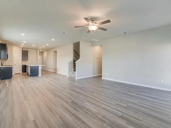 $2,350 | 109 Capella Way, Hutto, TX 78634