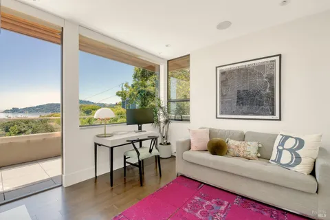 $5,388,000 | 4755 Paradise Drive, Tiburon, CA 94920