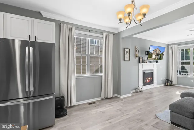 $525,000 | 365 Equestrian Way, Prince Frederick, MD 20678