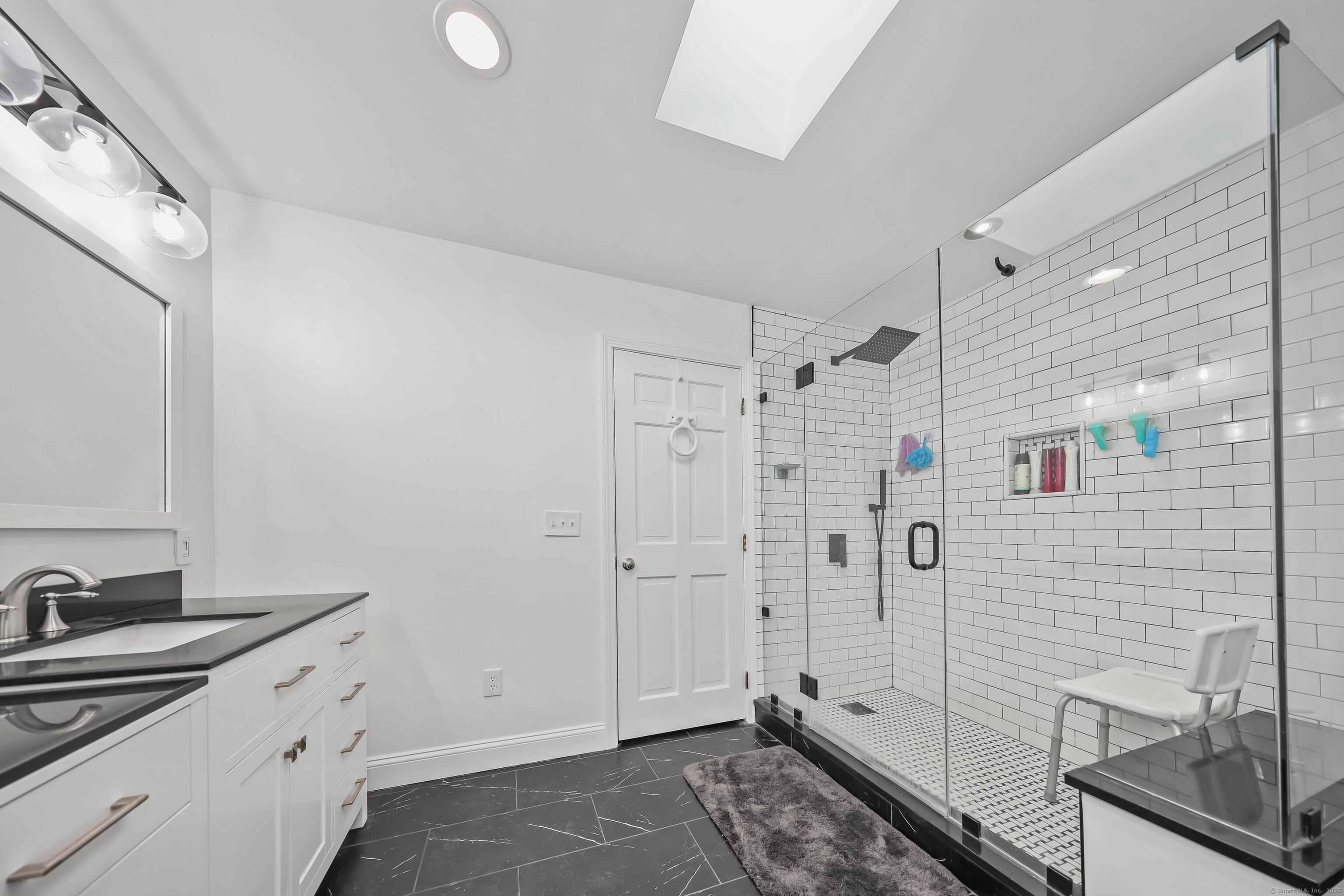 9 Melissa Lane Prospect, CT 06712 - Photo 20 of 33