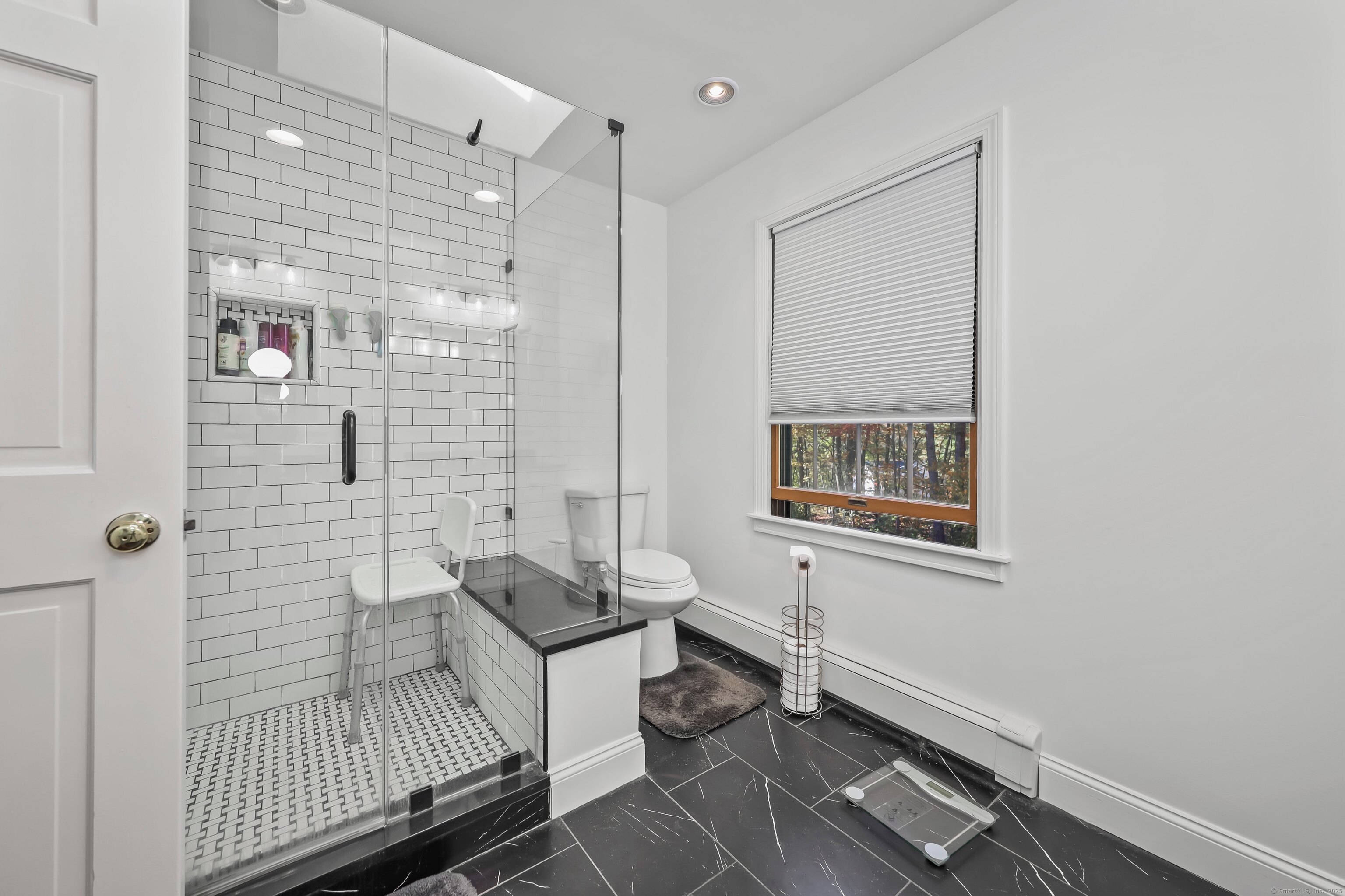 9 Melissa Lane Prospect, CT 06712 - Photo 21 of 33