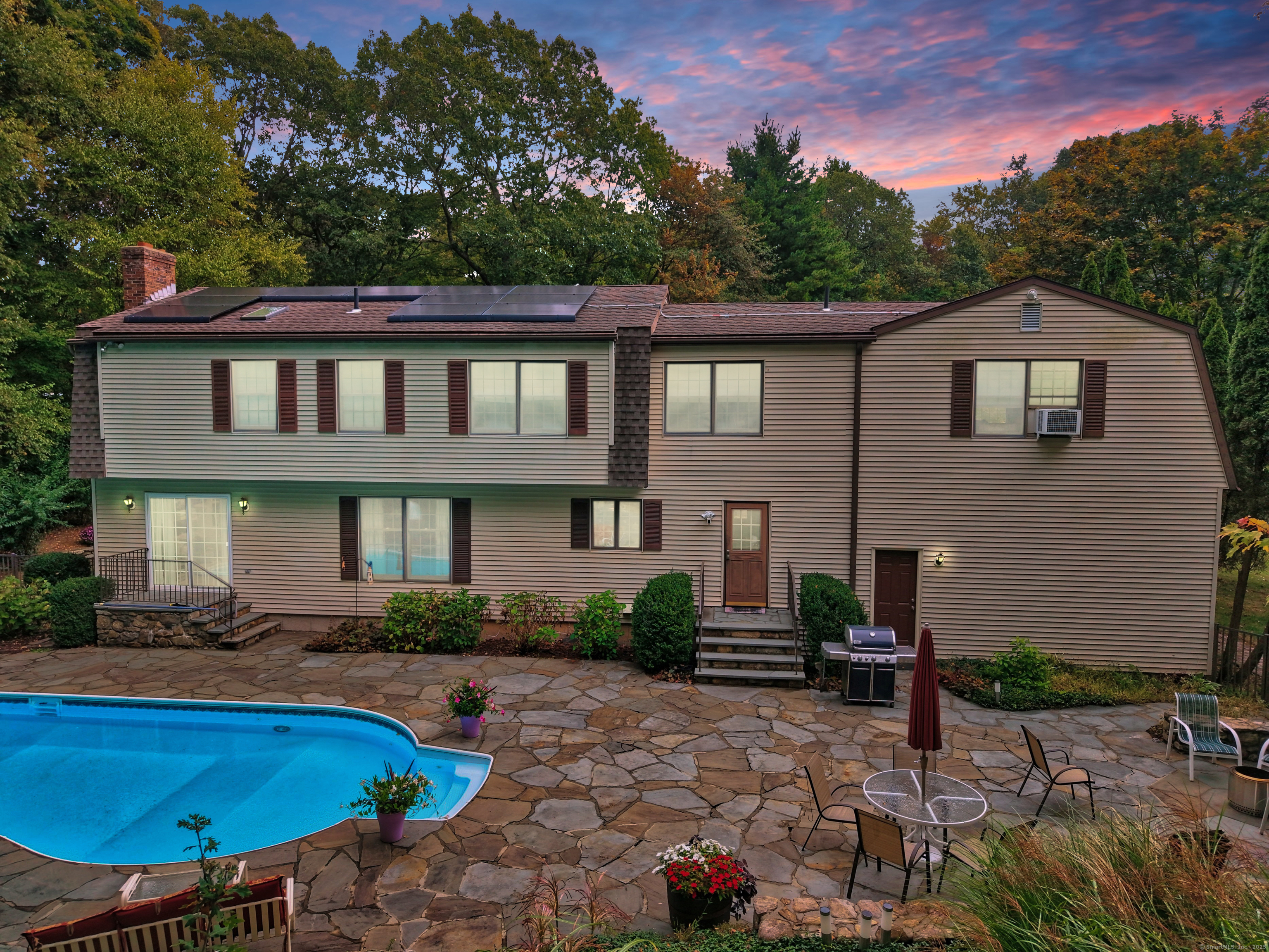 9 Melissa Lane Prospect, CT 06712 - Photo 5 of 33
