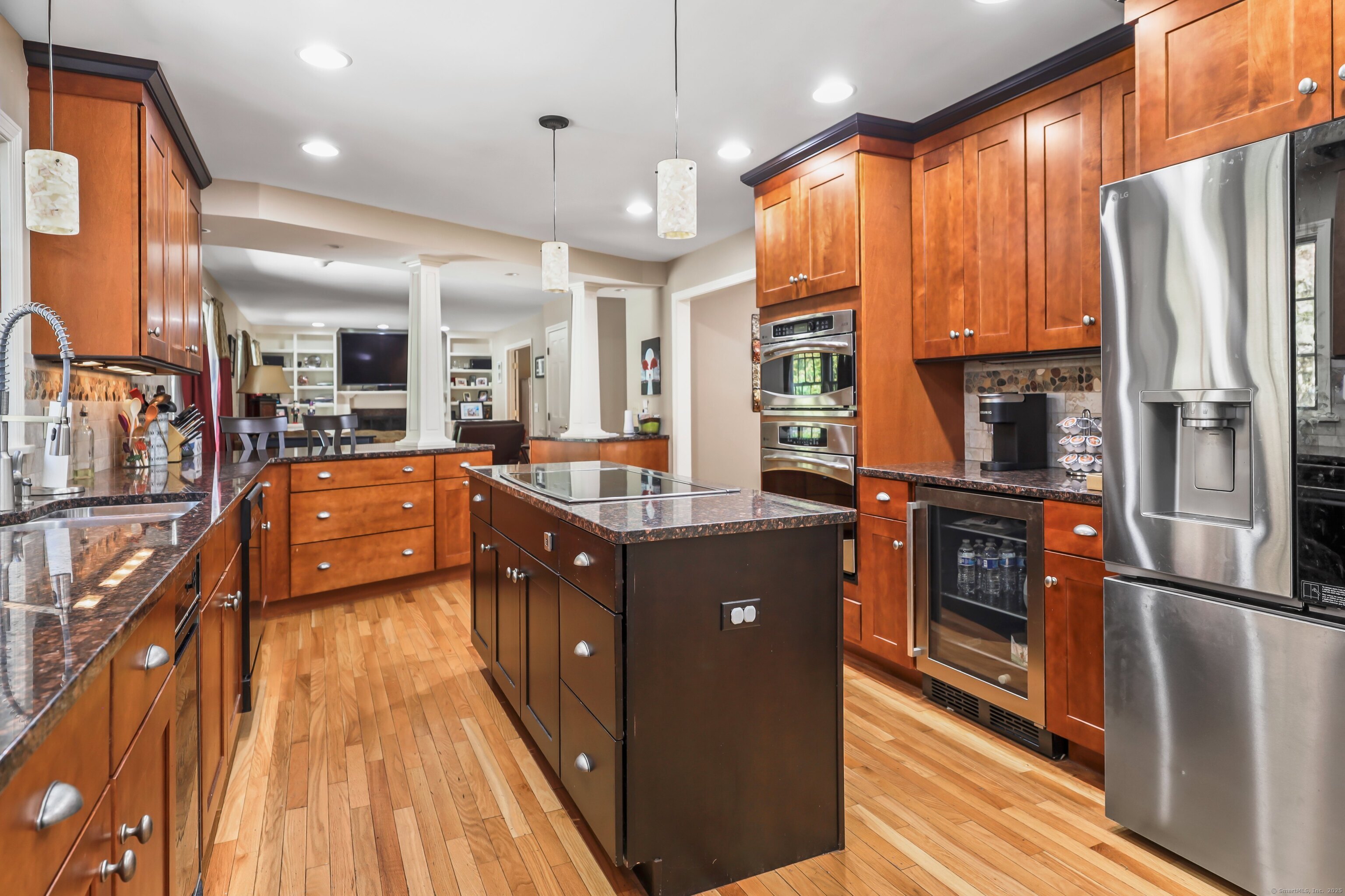 9 Melissa Lane Prospect, CT 06712 - Photo 7 of 33