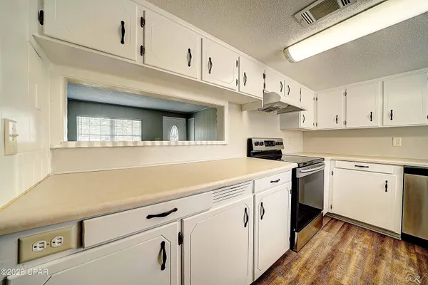 $1,975 | 1602 Montana Avenue, Lynn Haven, FL 32444