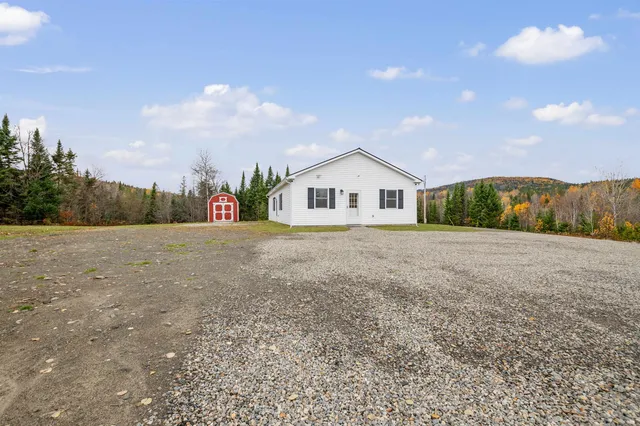 $449,500 | 130 Poisson Drive, Canaan, VT 05903