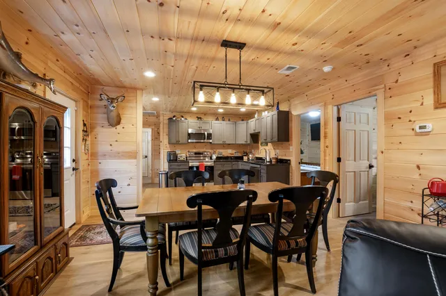 $449,500 | 130 Poisson Drive, Canaan, VT 05903