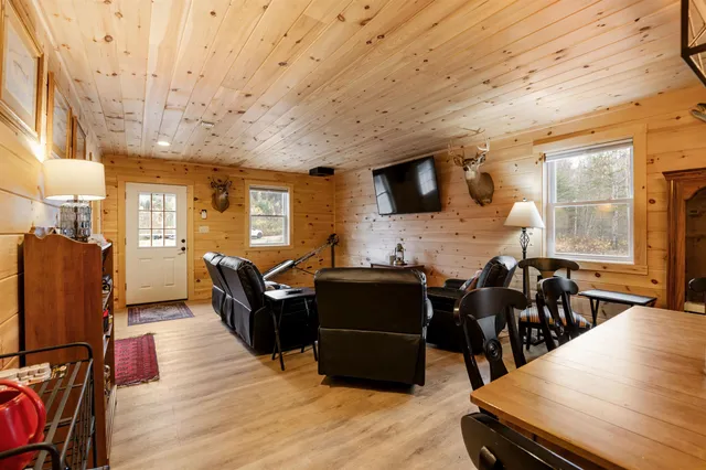 $449,500 | 130 Poisson Drive, Canaan, VT 05903