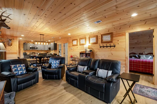 $449,500 | 130 Poisson Drive, Canaan, VT 05903