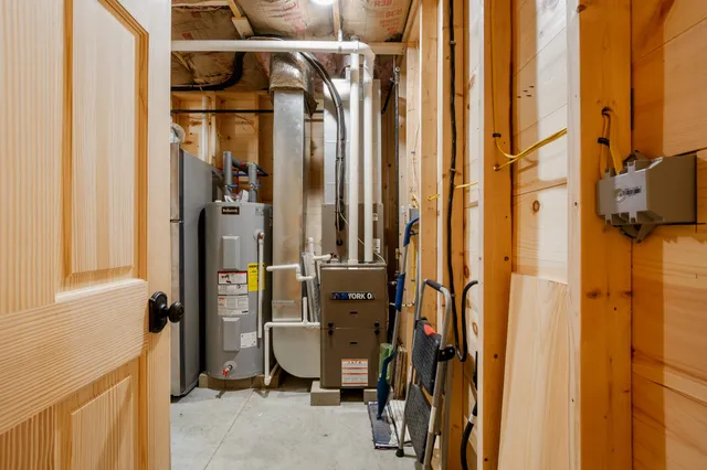 $449,500 | 130 Poisson Drive, Canaan, VT 05903