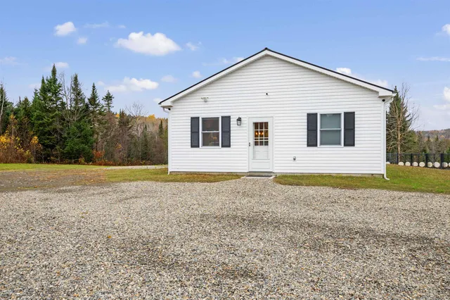 $449,500 | 130 Poisson Drive, Canaan, VT 05903
