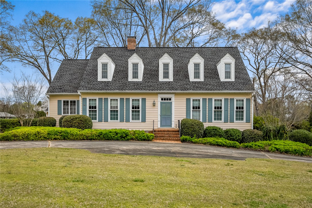 401 Berkshire Hill Anderson, SC 29621 - Photo 1 of 39 This classic residence features a welcoming exterior with traditional architectural details and mature landscaping.