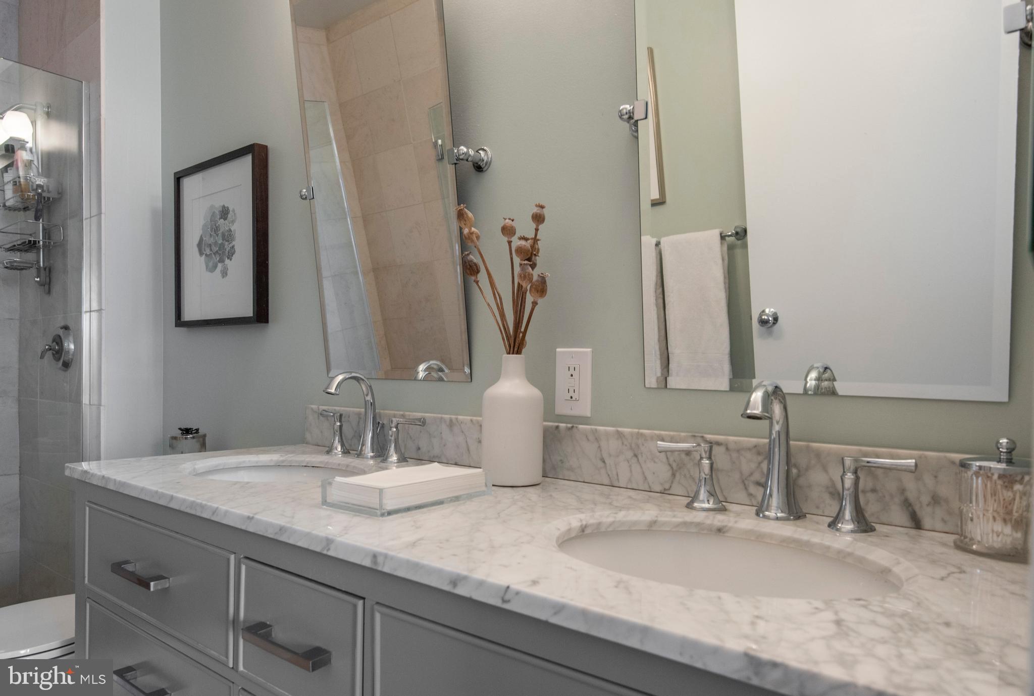 1900 Hamilton Street, Unit 702 Philadelphia, PA 19130 - Photo 19 of 44