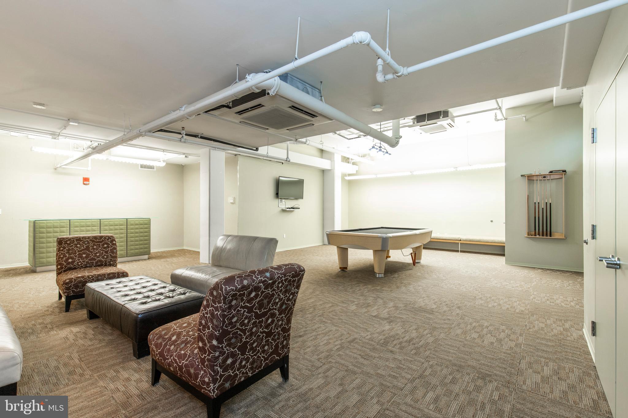 1900 Hamilton Street, Unit 702 Philadelphia, PA 19130 - Photo 41 of 44